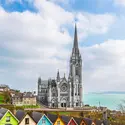 Cathédrale Saint-Colman, Irlande - crédits : © Andrea Pucci/ Moment/ Getty Images