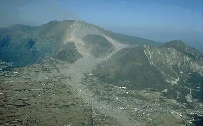 Volcan Unzen, Japon - crédits : © U.S. Geological Survey