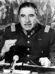 Augusto Pinochet - crédits : Keystone/ Hulton Archive/ Getty Images