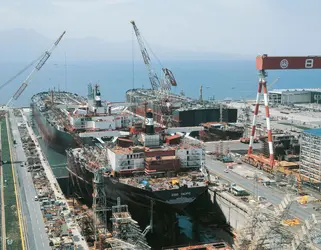 Chantier naval, Japon - crédits : © Universal Images Group North America LLC/ DeAgostini /Alamy /hemis.fr