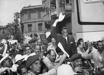 Gamal Abdel-Nasser - crédits : © Hulton-Deutsch Collection/ Corbis/ Getty Images