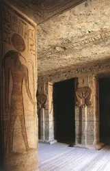 Vue intérieure du temple d'Hathor à Abou Simbel, Égypte - crédits : S. Vannini/ De Agostini/ Getty Images