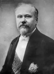 Raymond Poincaré - crédits : © Encyclopaedia Britannica, Inc.